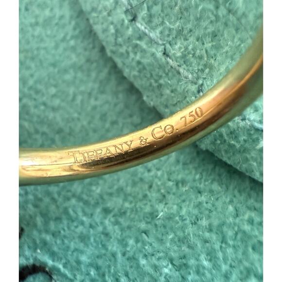 Tiffany & Co Elsa 18k Gold Peretti FANCY YELLOW Diamond Wedding Curved Band Ring - Picture 9 of 11